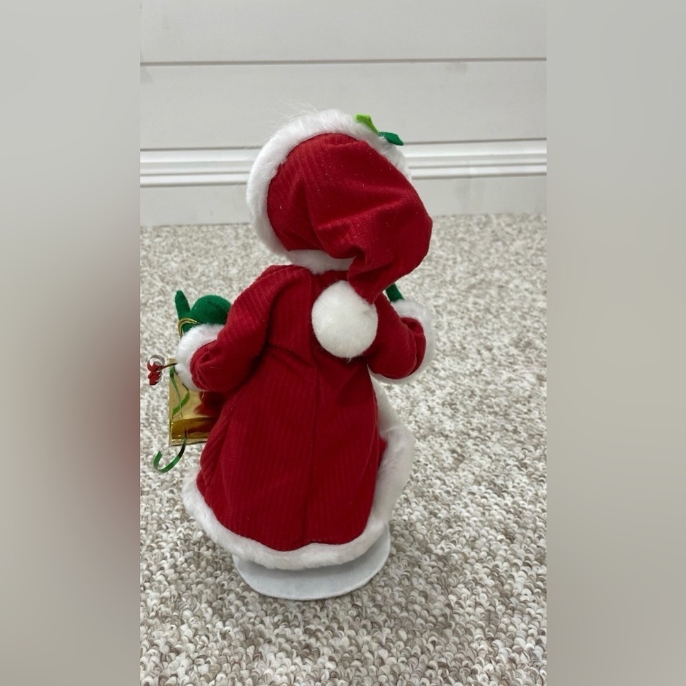 Annalee Festive Holiday Christmas Figurines/Dolls - Santa & Mrs. Clause - EUC! - Picture 6 of 6